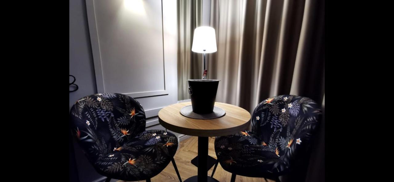 Alnis Boutique Villa Constanta Luaran gambar